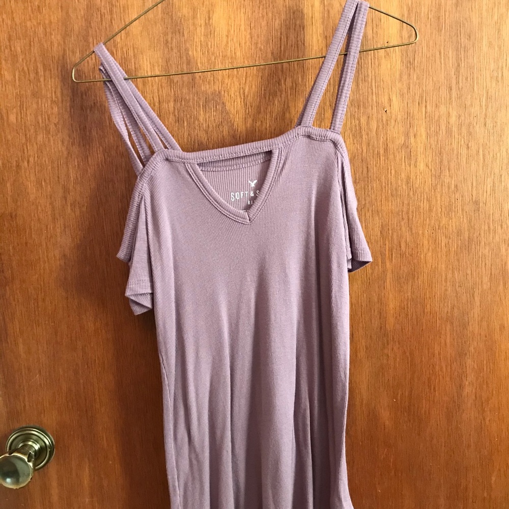 American Eagle shirt